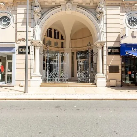 De Standing 3*** Le Rosa Blue A L'international Apartment Vichy